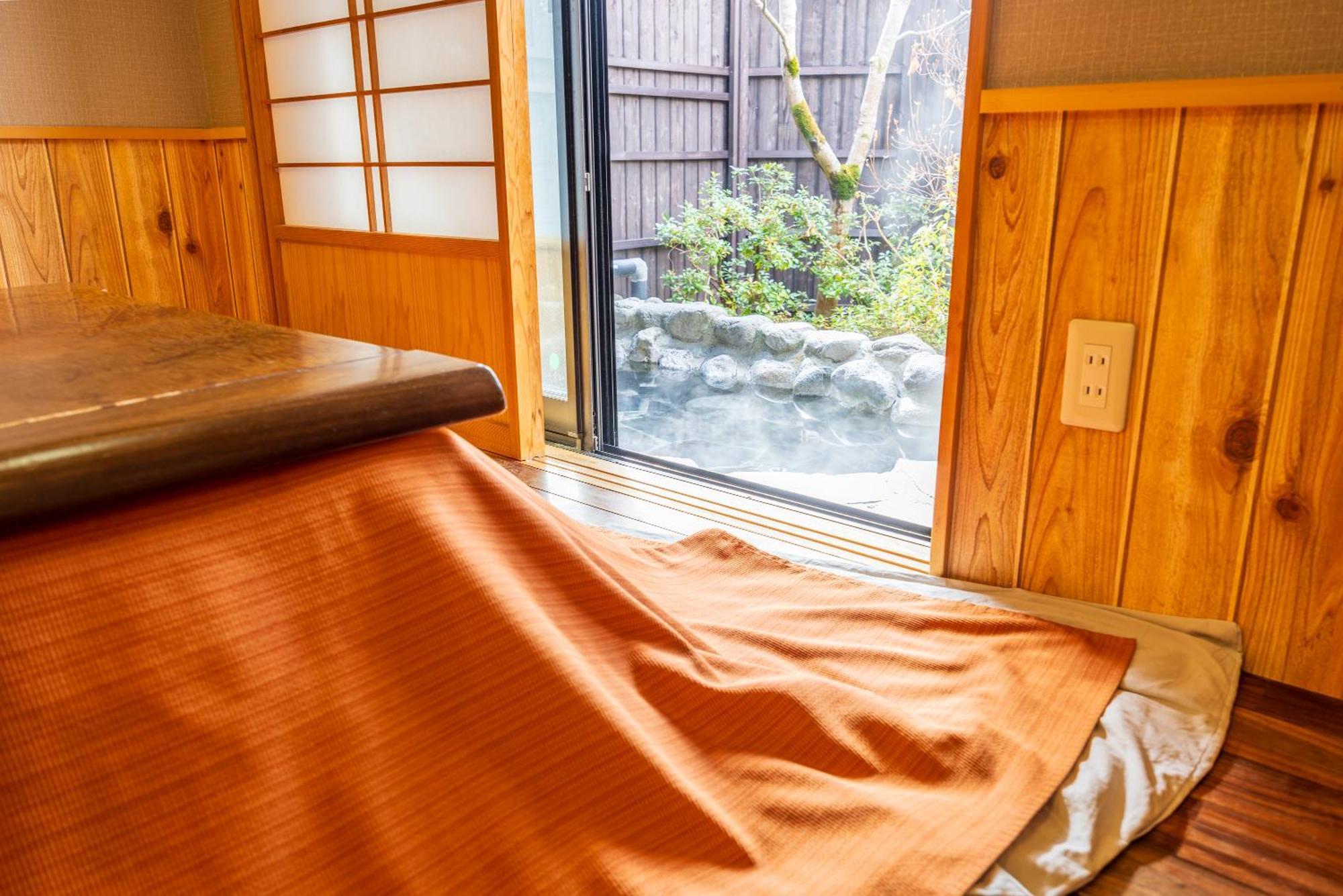 Отель Sengokuhara Shinanoki Ichinoyu Хаконе Экстерьер фото